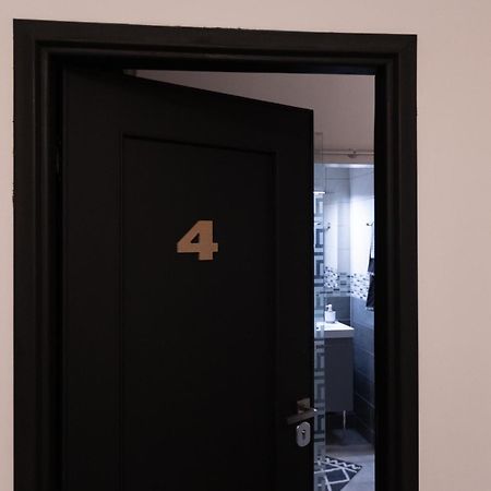Nik Rooms Генуя Екстер'єр фото