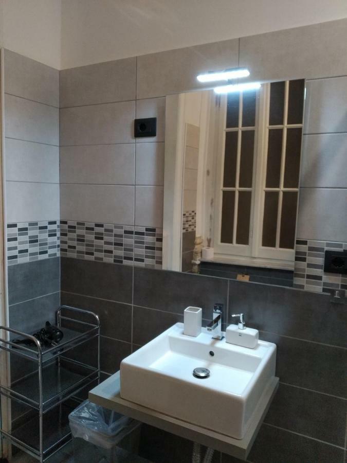 Nik Rooms Генуя Екстер'єр фото